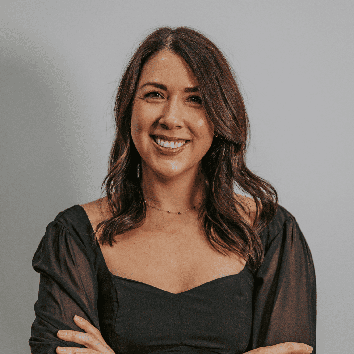 Portrait of Cynthia Obertubbesing, a professional stylist at Craft Studio, showcasing their expertise and style.